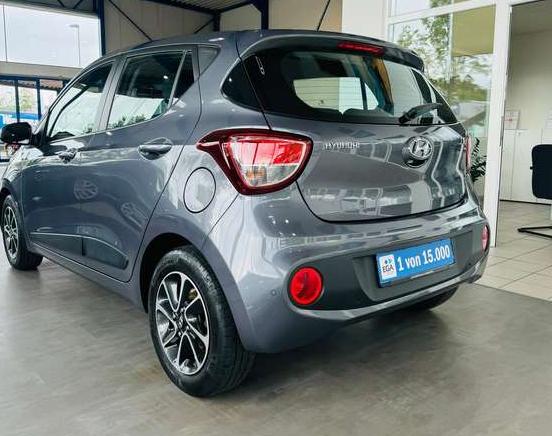 Hyundai i10 1.2 Style Navi SHZG PDC Klima CarPLAY